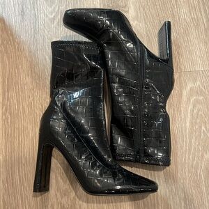Forever 21 Black Snake Skin Booties